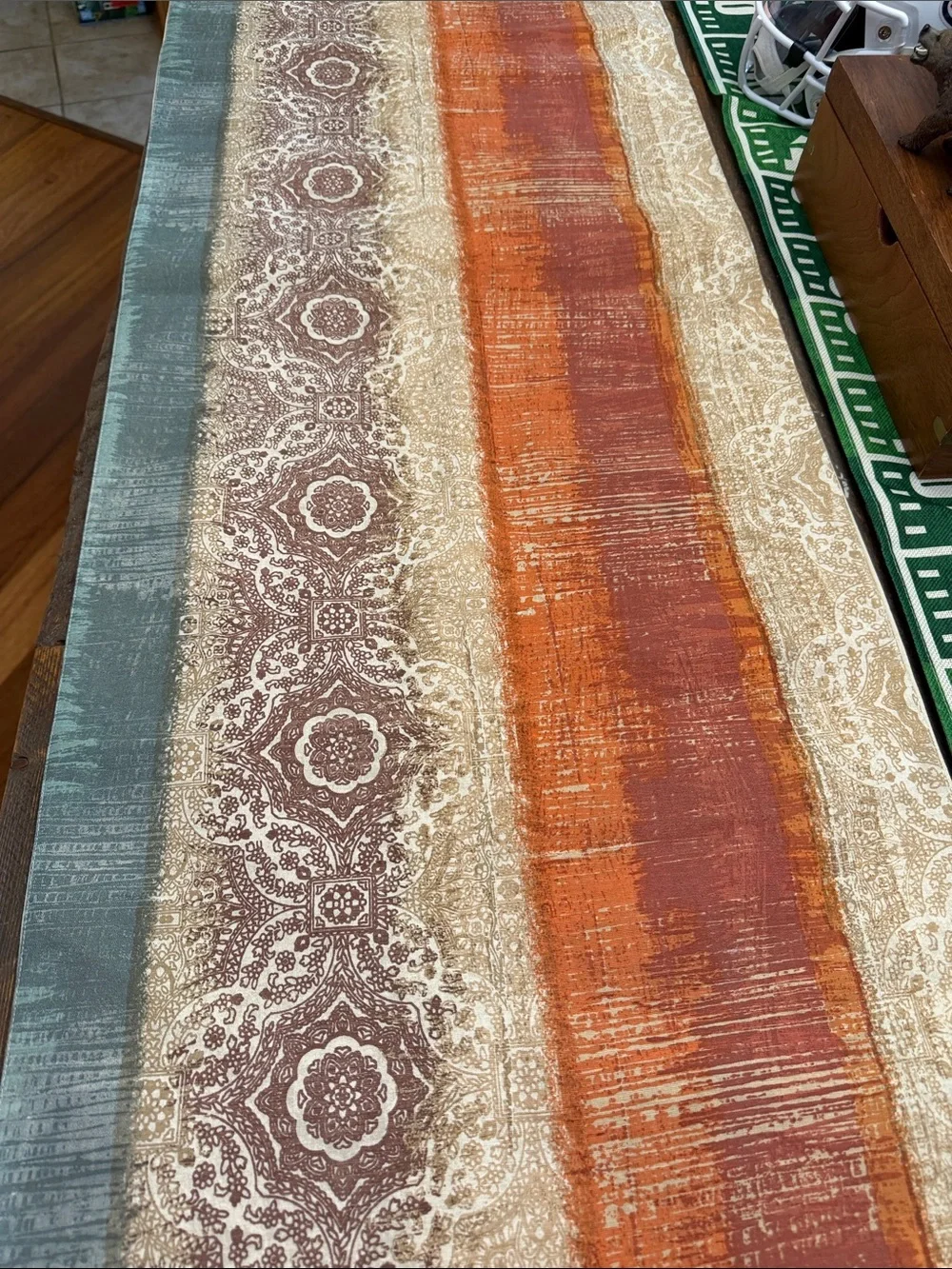 Pottery Barn Pendon Paisley Linen Blend Table Runner Boho 18x108 Terracotta EUC